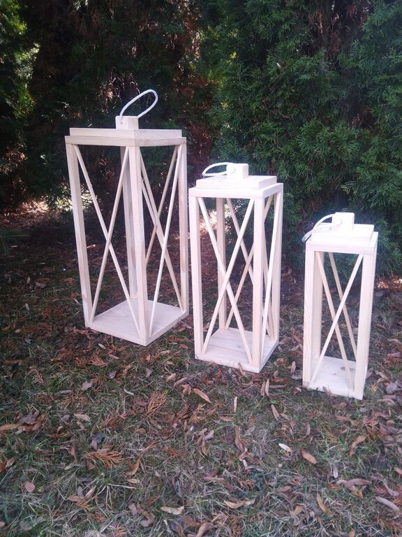 Komplet 3 lampionów drewnianych (1)